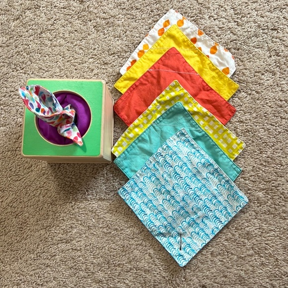 Lovevery Toys Lovevery Tissue Magic Box Poshmark